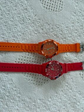 Vibrant Orange and Red Silicone Sport Watches - Set of 2 Silicone